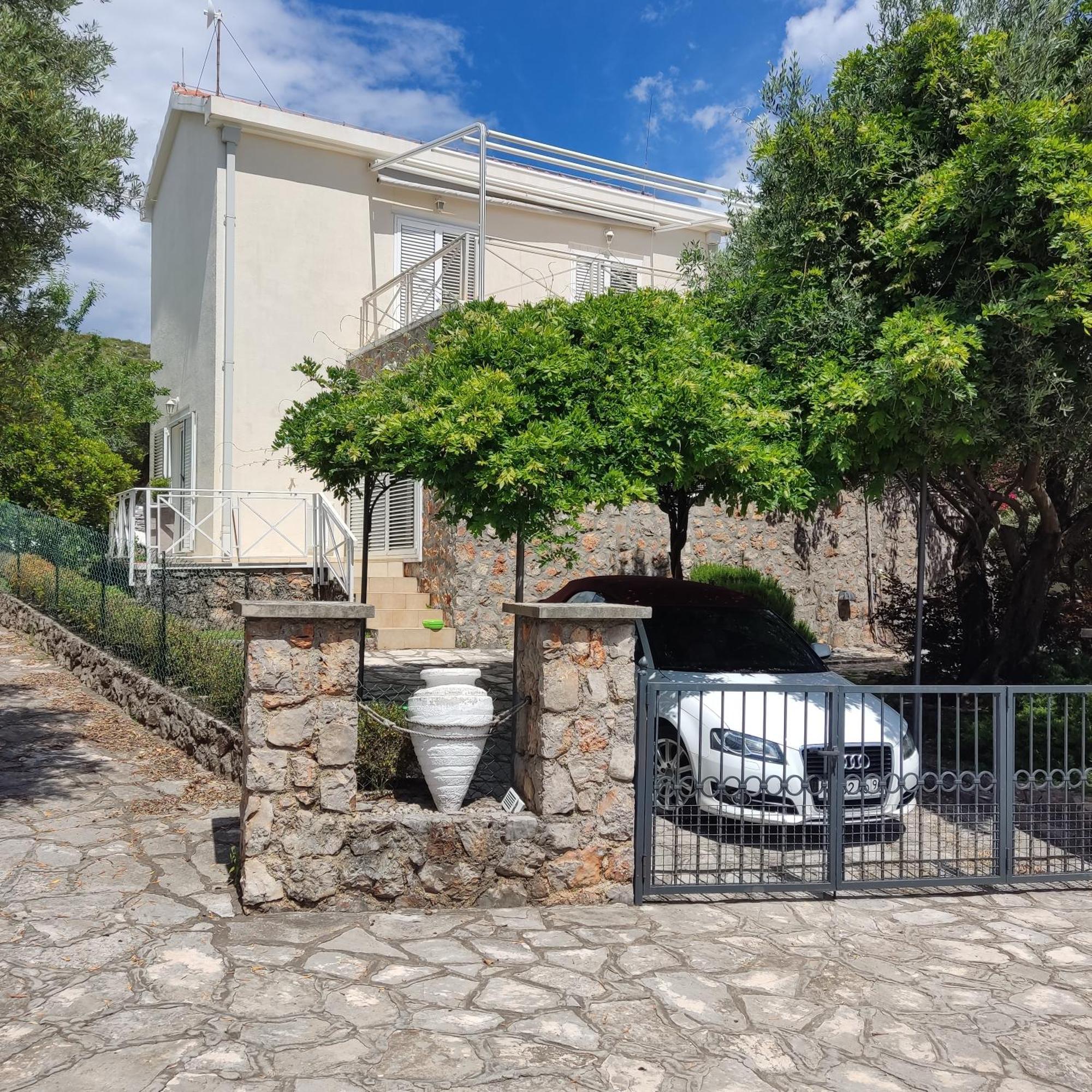 Suntime Villa 7 Tivat Exterior photo