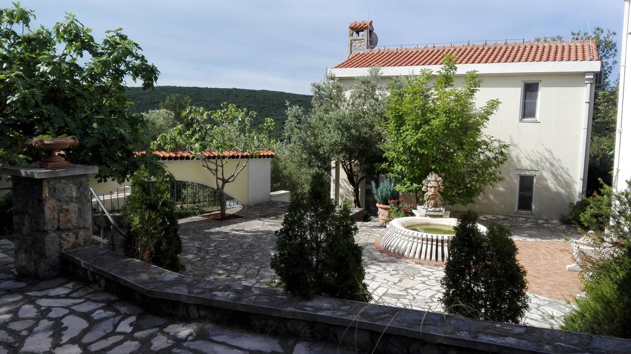 Suntime Villa 7 Tivat Exterior photo