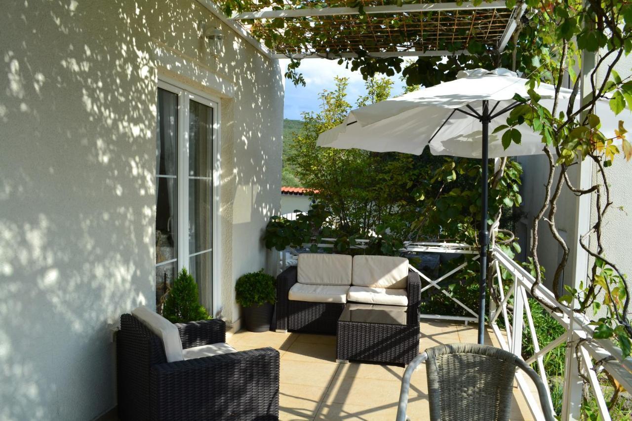 Suntime Villa 7 Tivat Exterior photo